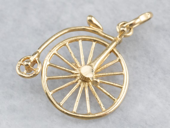 18K Gold Penny-farthing Charm, Old Fashioned Bicy… - image 2