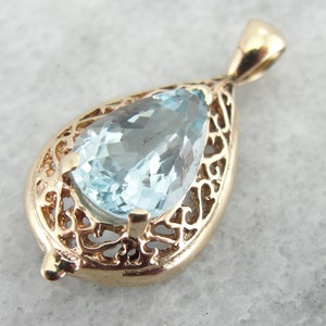 Large Aquamarine Solitaire, Extraordinary Stone in Yellow Gold Filigree Pendant L66LKL