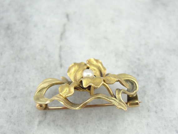 Art Nouveau Frilled Iris Pin with Pearl Center, L… - image 2