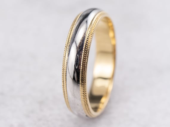 プラチナ＆18Kゴールドの結婚指輪、ミルグレイン加工のツートンリング 