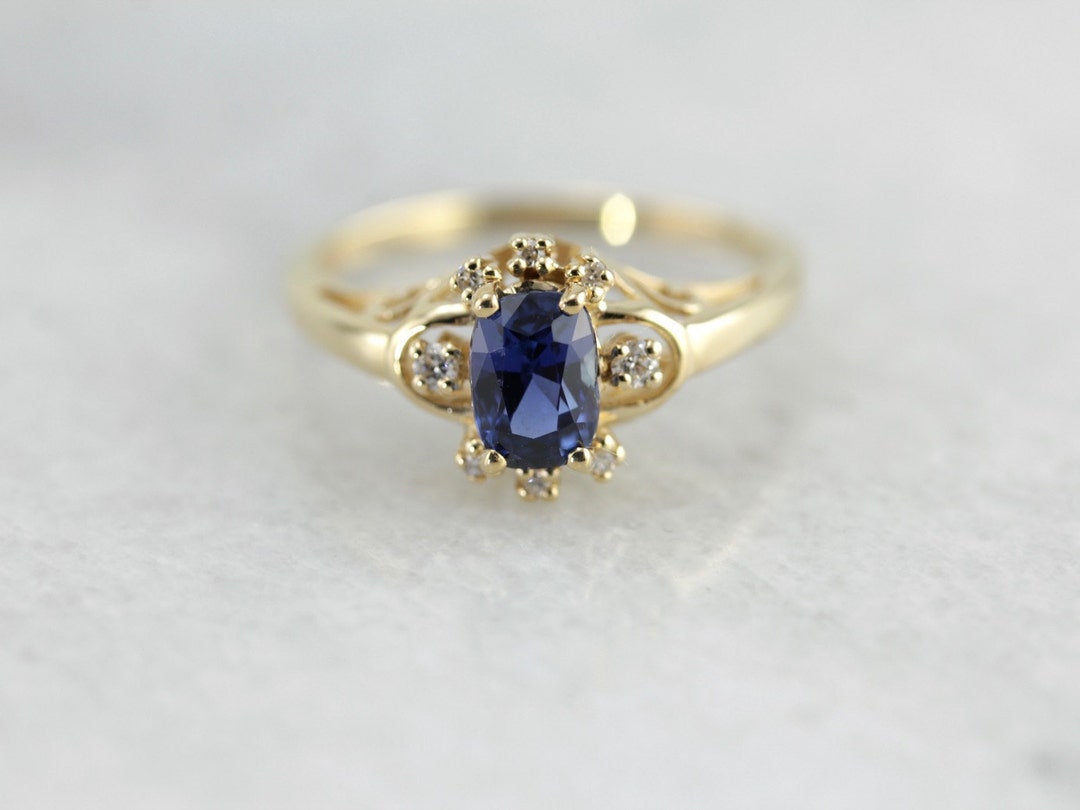 Sapphire Engagement Ring Sapphire and Diamond Halo Ring - Etsy