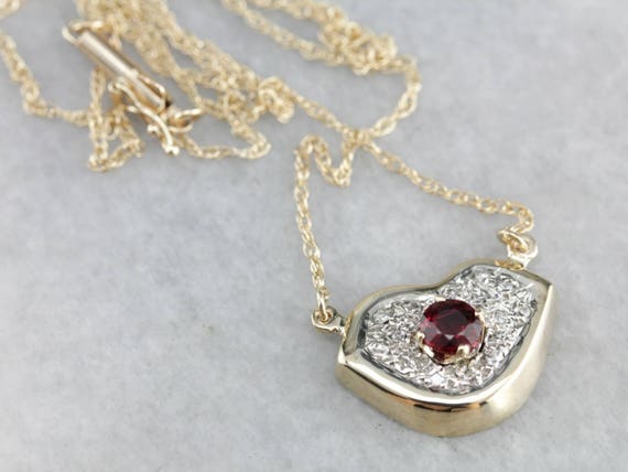 14K Gold Ruby Lips Necklace, Diamond Accent, 16 i… - image 1
