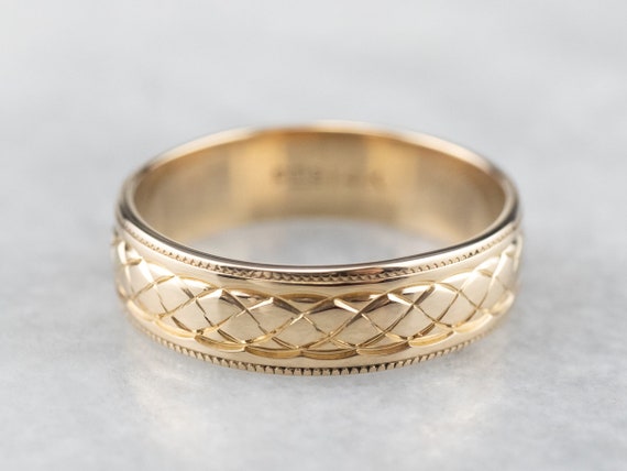 14K Gold Quilted Wedding Band, Engraved Stacking … - image 1