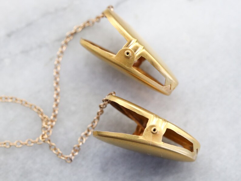 Yellow Gold Brooch Gold Accessories Sweater Collar Clips Vintage Gold Collar Chain and Clips Birthday Gift Estate Jewelry JRR0X36H