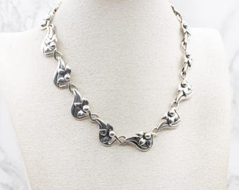 Collar floral vintage de plata esterlina Margot de Taxco, joyería mexicana.
