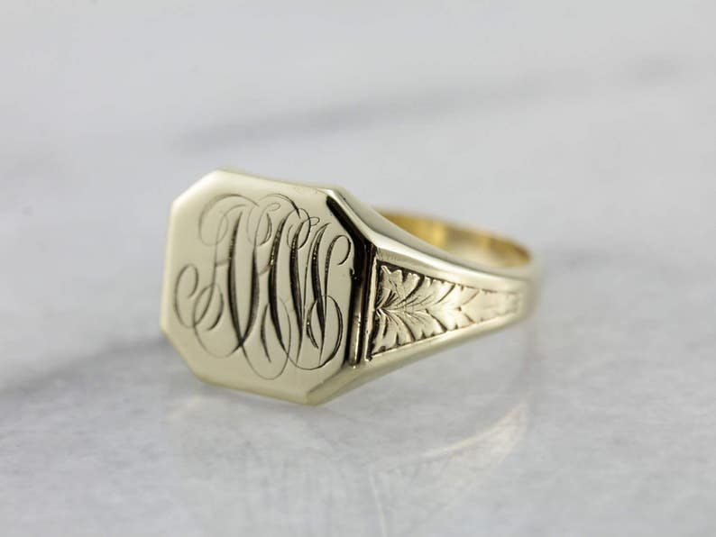 Vintage ahw Monogrammed Signet Ring in Green Gold - Etsy