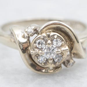 Anillo vintage de oro blanco y diamantes, anillo de diamantes estilo retro, anillo de racimo de diamantes, anillo de aniversario de diamantes ZX6W05