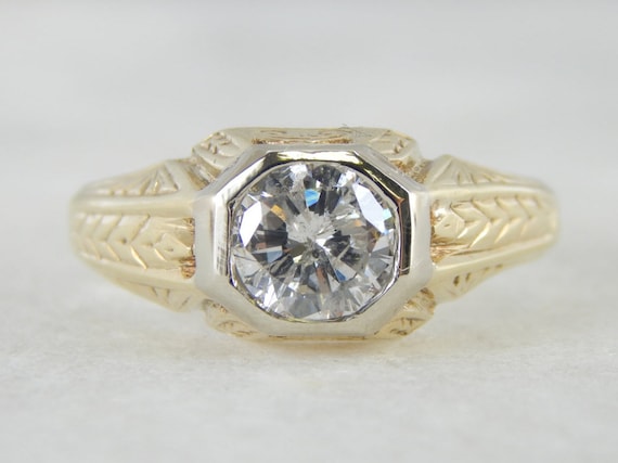 14K Diamond .35ct Solitaire Man's Pinky Ring Size 5.75 - Colonial Trading  Company