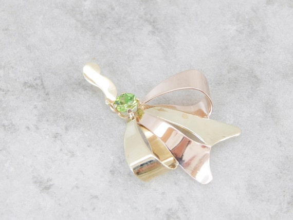 Retro Era Rose and Green Gold Bow Pendant with Pe… - image 1