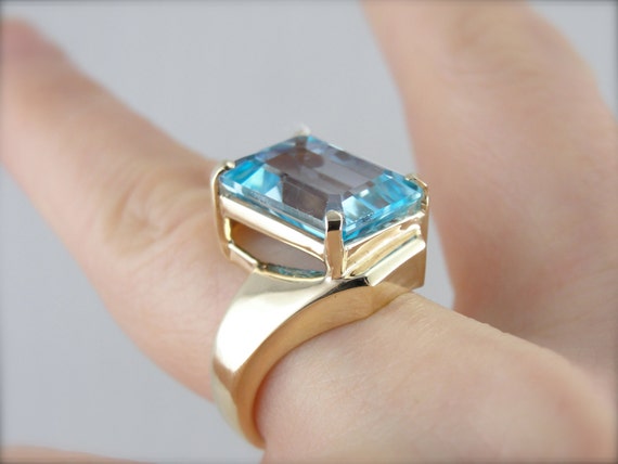 Sleek Modernist Blue Topaz Bypass Ring DMK031-R - image 4