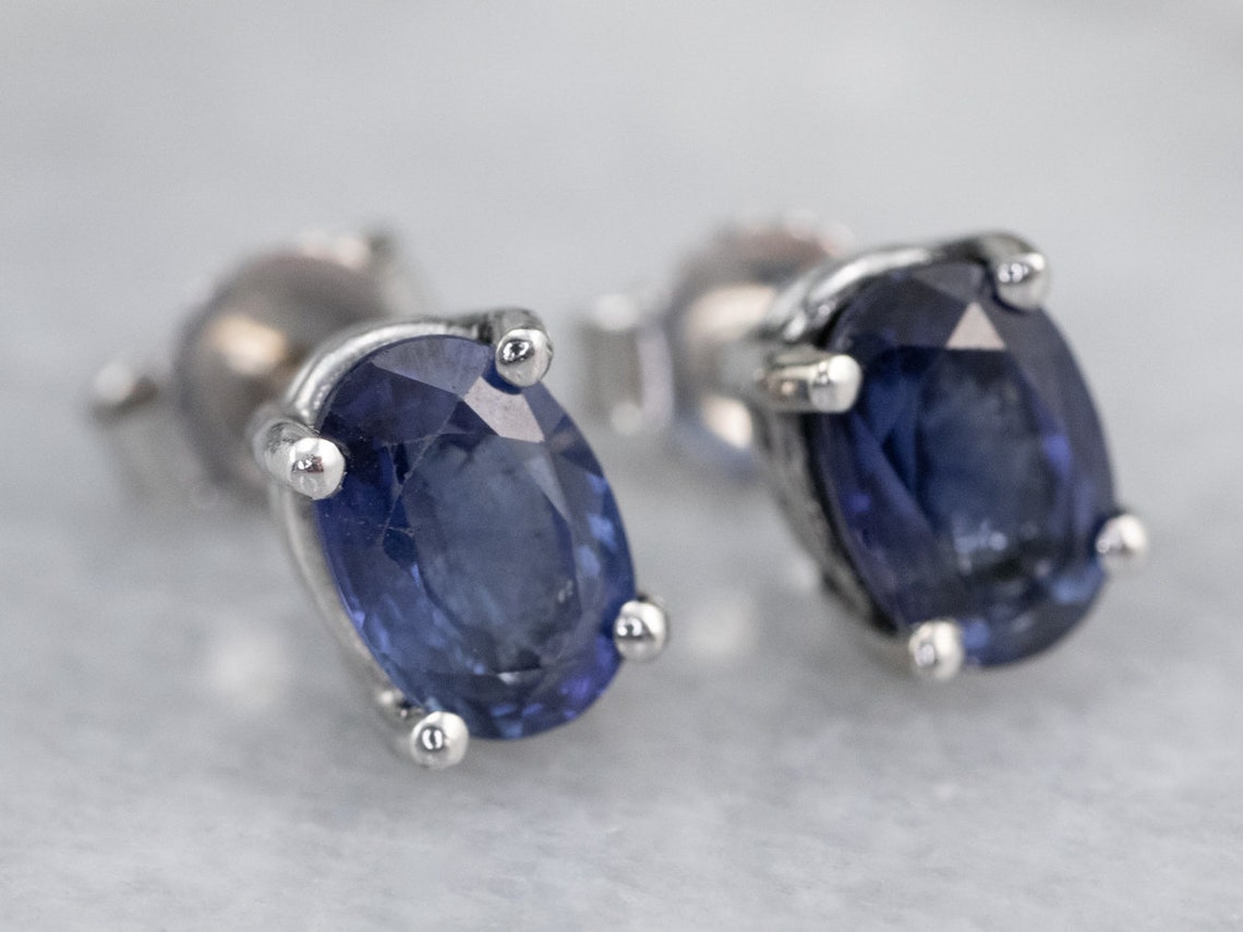 white sapphire stud white sapphire stud