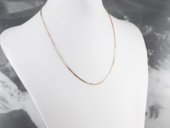 Flat white 2024 gold necklace