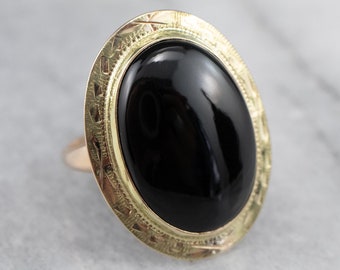 1940s Black Onyx Ring, Two Tone Gold Onyx Ring, Ladies Onyx Ring, Vintage Onyx Ring, Black Onyx Jewelry, Black Stone Ring A1669