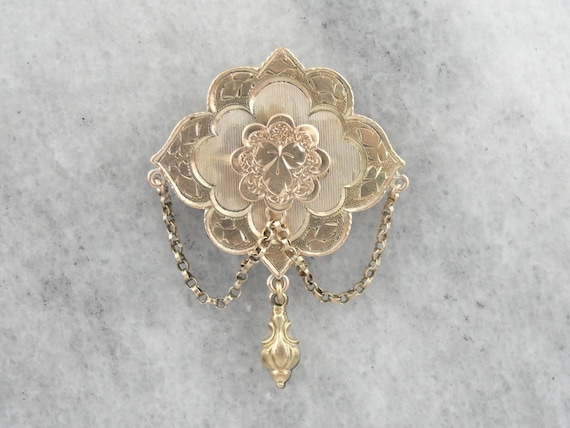 Vintage Gold tone Ivy Leaf Pearl accent Brooch Pin