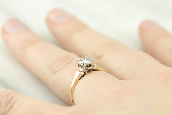 Stylish Simplicity: Retro Era Diamond Engagement … - image 5
