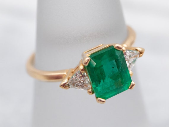 Emerald and Diamond Yellow Gold Ring, Emerald Ann… - image 3