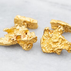gold nugget tie pin