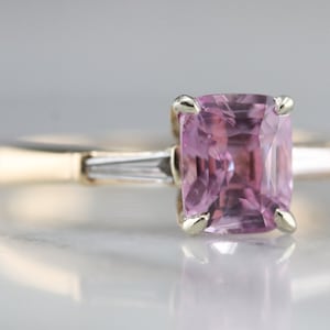 Bague saphir rose taille coussin, bague saphir et diamant, bague de fiançailles saphir, bague d&#39;anniversaire, pierre de naissance de septembre 9UKWJX39