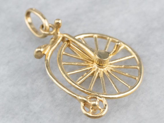 18K Gold Penny-farthing Charm, Old Fashioned Bicy… - image 3