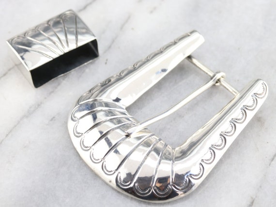 Southwest Style Sterling Silver Belt Buckle, Tribal Concha  display picture 2