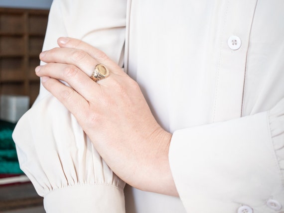 Antique Rose Gold Signet Ring, Victorian Signet R… - image 5