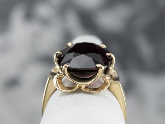 10K Yellow Gold Garnet Cocktail Ring, Statement J… - image 8