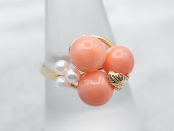 Mid Century Coral and Pearl Cocktail Ring, Yellow… - image 3