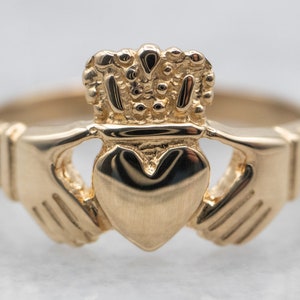 Classic Claddagh Ring, Irish Wedding, Unisex Band, Yellow Gold Claddagh Ring, Irish Jewelry, Irish Band, Traditional Band A23210