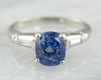 Glittering Ceylon Sapphire And White Gold Engagement Ring 4ZXT3W-N