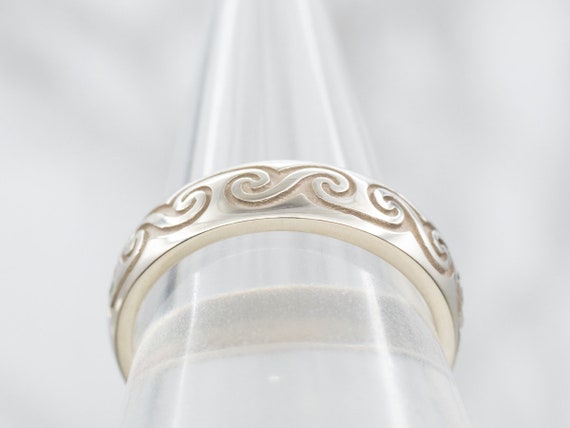 Vintage 14K White Gold Wave Pattern Band, Unisex … - image 3