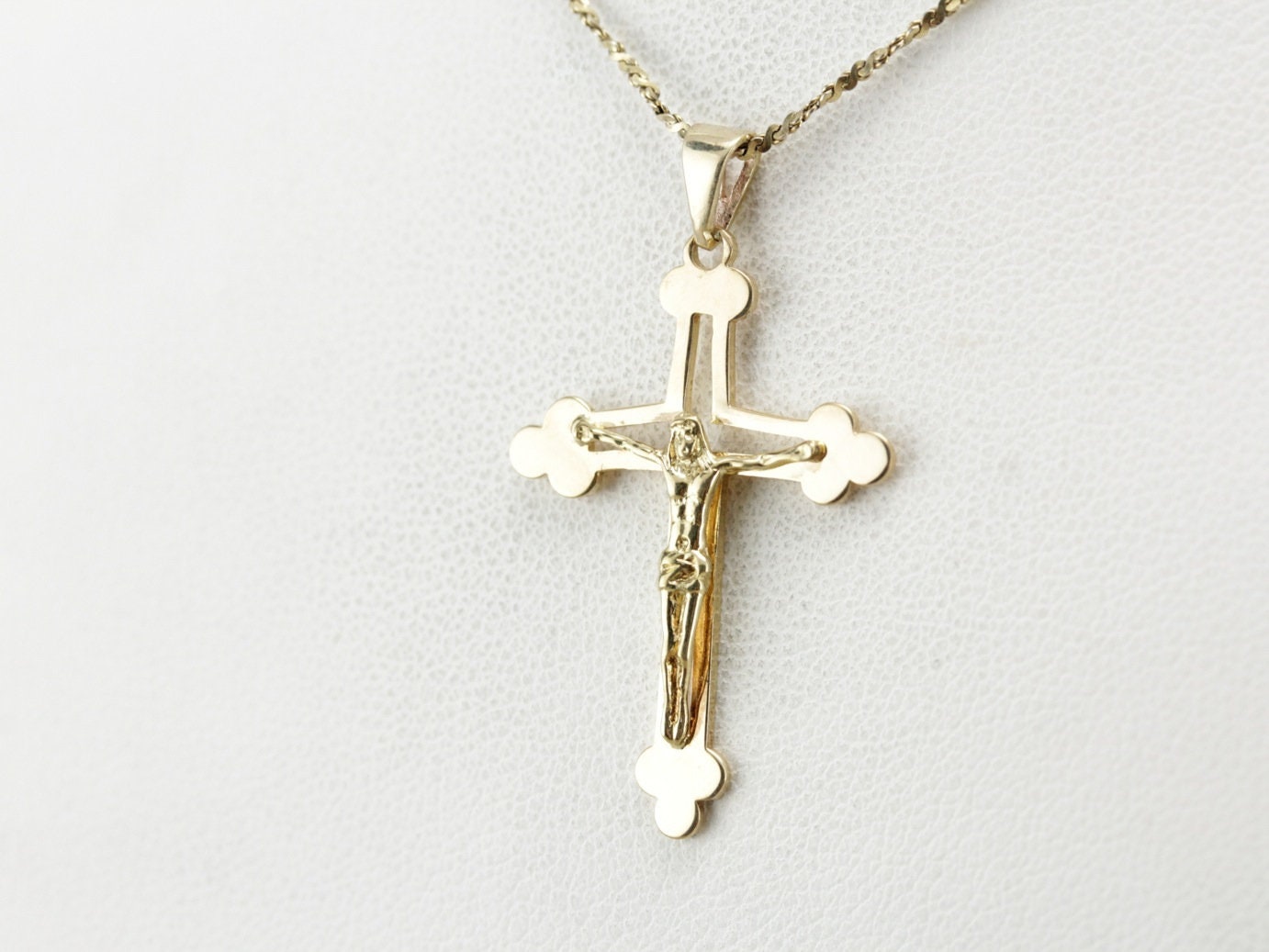 Unisex Crucifix Pendant Yellow Gold Crucifix Religious Gift | Etsy