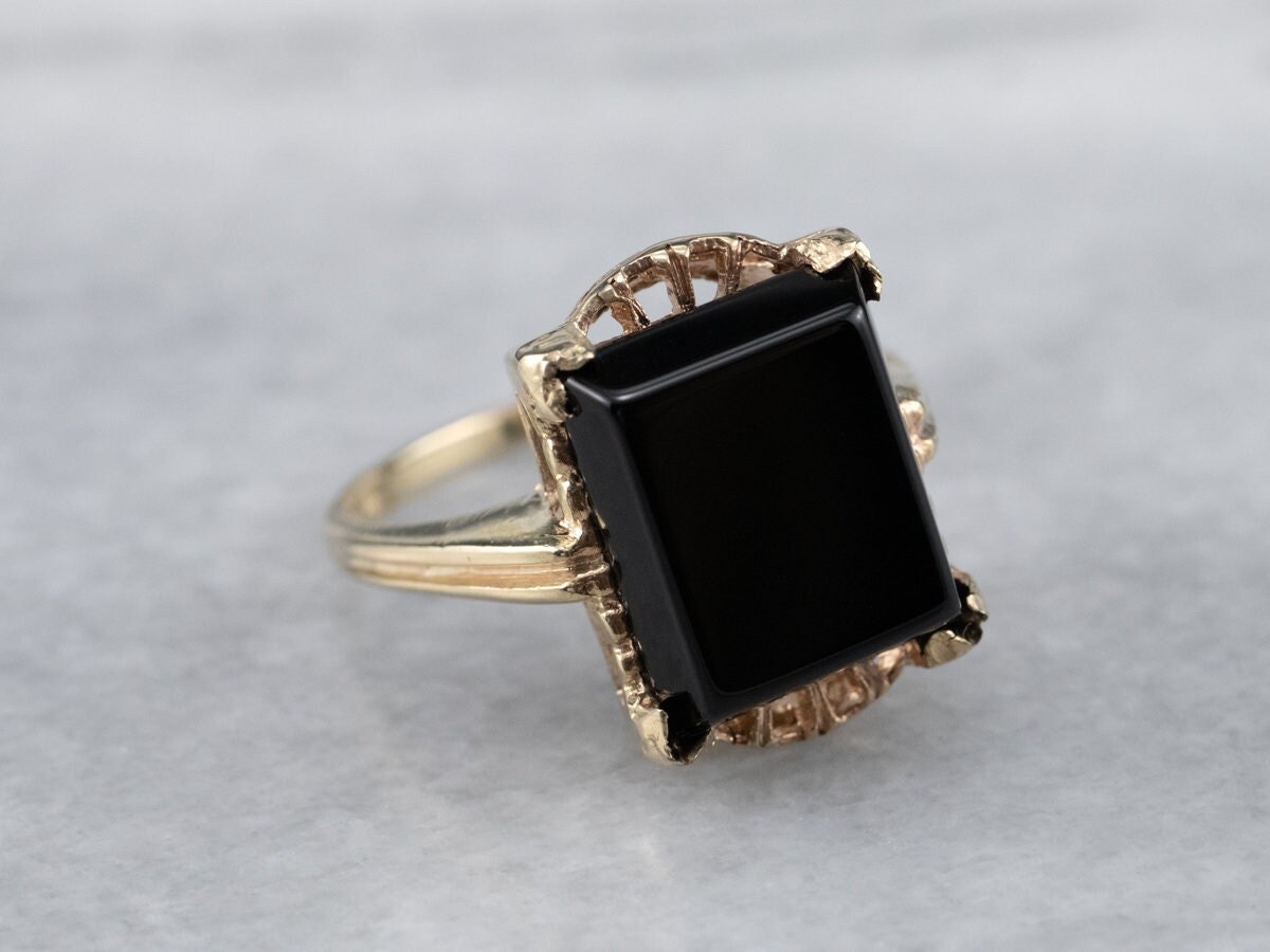 Vintage Black Onyx Ring Ladies Onyx Ring Yellow Gold Onyx Ring Onyx Dinner Ring Black Stone Ring Onyx Jewelry P45N504P