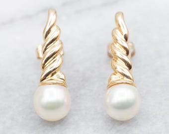 14K Yellow Gold Saltwater Pearl Twisted Stud Earrings