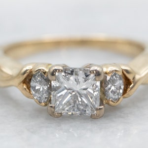 Anello di fidanzamento vintage con diamante taglio principessa, oro giallo 14 carati, tre pietre