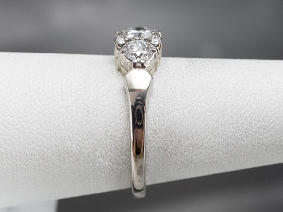 Stunning Diamond Engagement Ring, Round Brilliant… - image 9