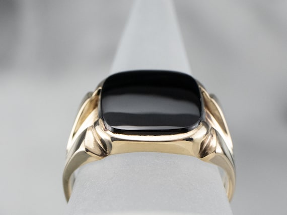 Men's Retro Era Black Onyx Ring, Vintage Gold Ony… - image 8