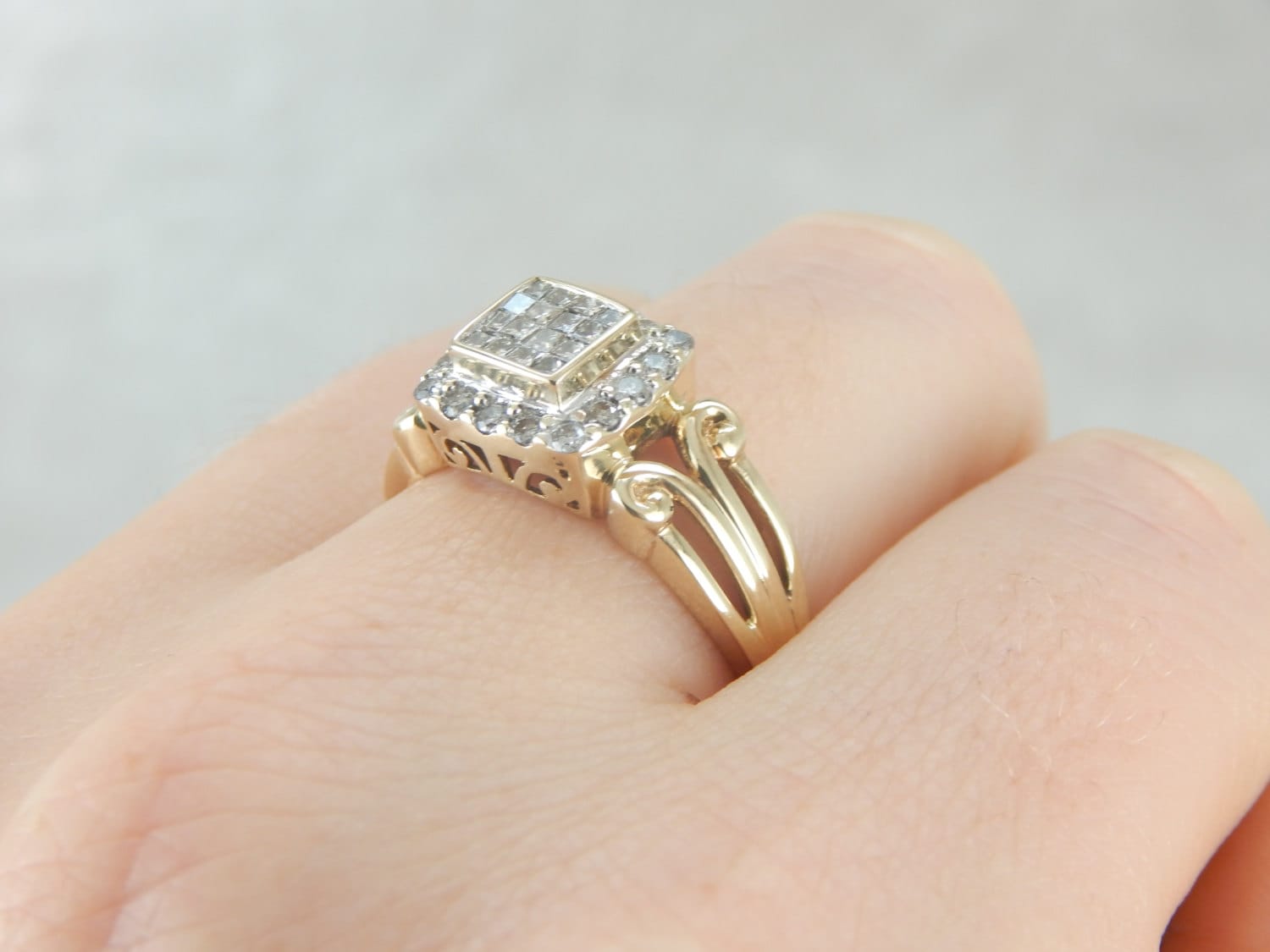 Square 2024 cocktail ring
