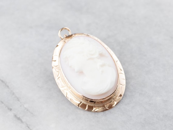 Mid Century Pink Shell Cameo Pendant or Pin, Oval… - image 1