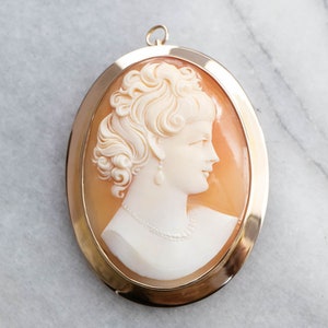 Vintage 14K Yellow Gold Shell Cameo Brooch Pendant