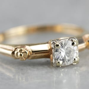 1940s Retro Vintage Engagement Ring with Floral Details, Anniversary Ring, Diamond Solitaire T8A0ZR-D