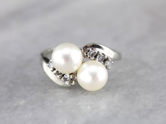 Vintage Toi et Moi Pearl Bypass Ring, Vintage Pea… - image 2