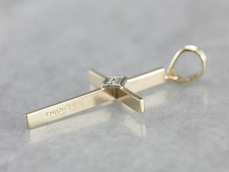 Religious Jewelry 357C5WJU-P Diamond Gold Cross Pendant