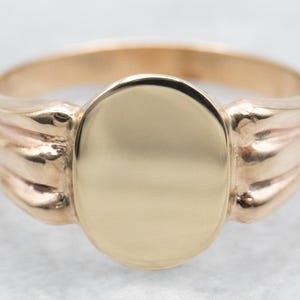Vintage Ribbed Gold Signet Ring, Yellow Gold Signet Ring, Yellow Gold Signet, Gold Unisex Ring, Personalized Ring A44287