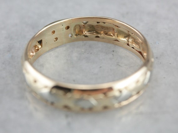 Two Tone Gold Patterned Band, Patterned Wedding B… - image 3