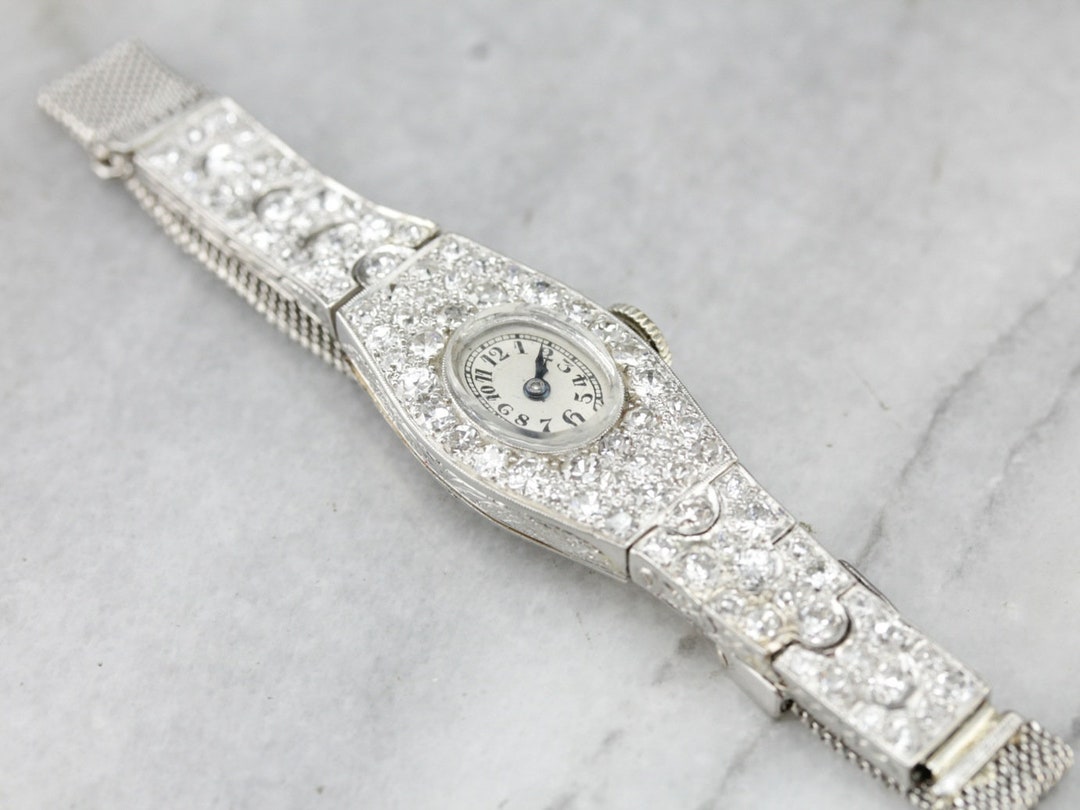 【楽ギフ_のし宛書】 Glycine Platinum and Diamond Wrist Watch, Ladies Wrist Watch アナログ(手巻き)