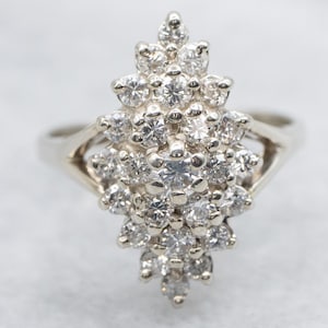 Anello navette vintage con diamanti a grappolo, anello cocktail con diamanti, anello in oro con diamanti, anniversario di matrimonio con diamanti, regali per lei, gioielli con diamanti A65062