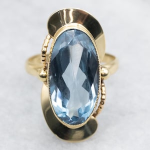 Blue Flash Synthetic Spinel Statement Ring, Blue Spinel Ring, Yellow Gold Spinel Ring, Estate Jewelry, Blue Stone Ring, Vintage Ring A52572