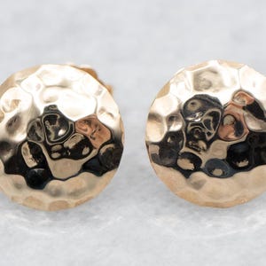 Round Hammered Texture Stud Earrings, Yellow Gold Stud Earrings, Gold Studs, Gold Earrings, Hammered Texture, Stud Earrings, Earrings A41691