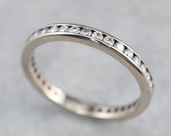 14K vitgulds diamant alliansring, kanalfattad vigselring
