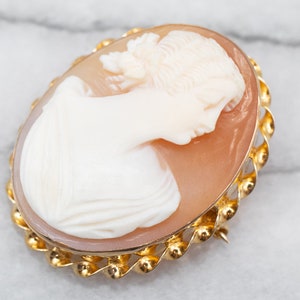 Yellow Gold Cameo Brooch, Cameo Brooch, Oval Cameo, Cameo Collector, Birthday Gift, Estate Jewelry, A25168